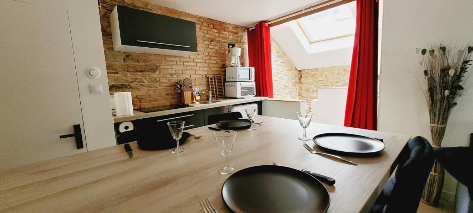 Appartement De Charme - Centre Ville Châteaubriant Eksteriør bilde